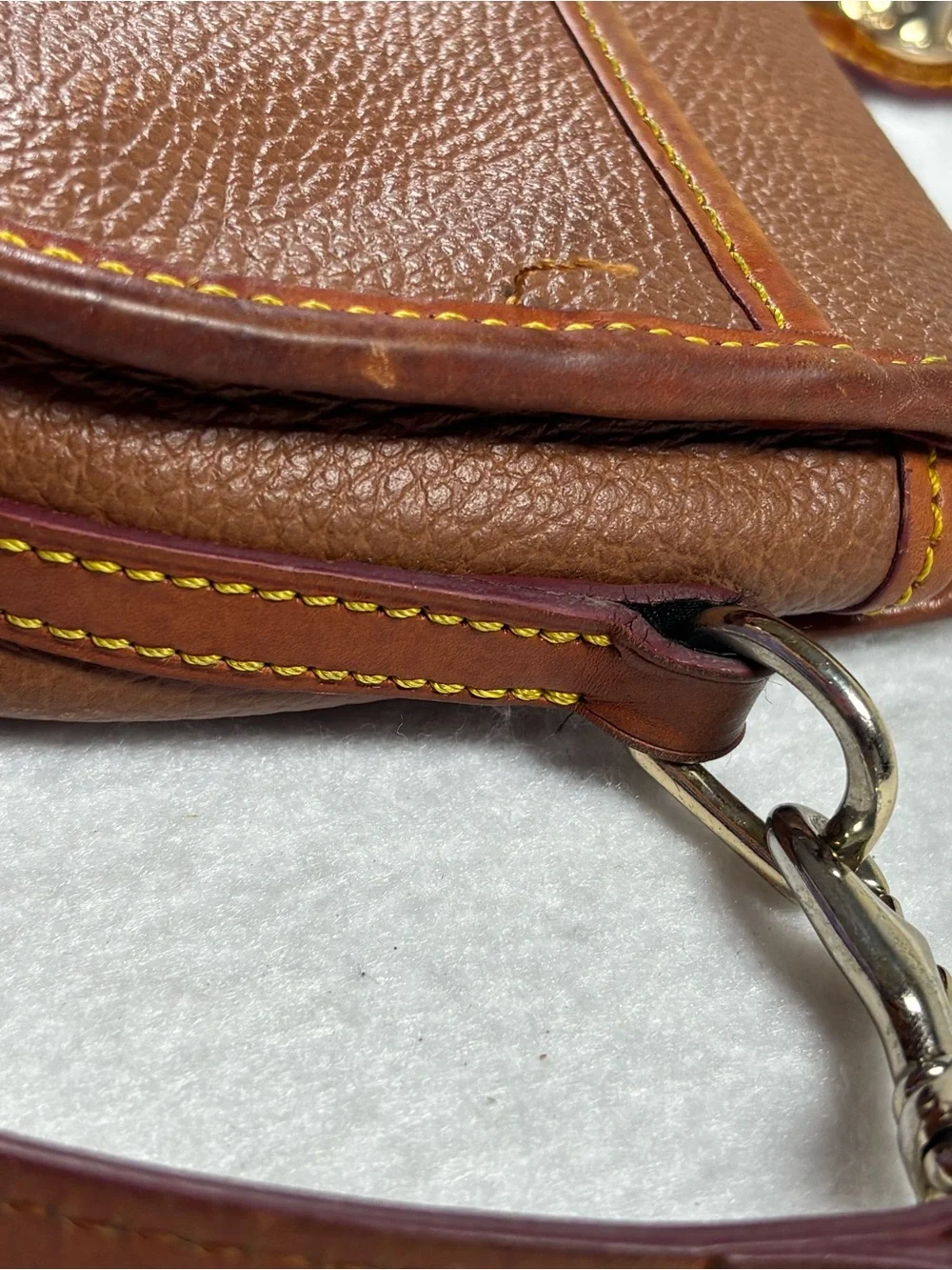 Vintage 90s Y2K Dooney & Bourke All Weather Leather AWL Cavalry Crossbody